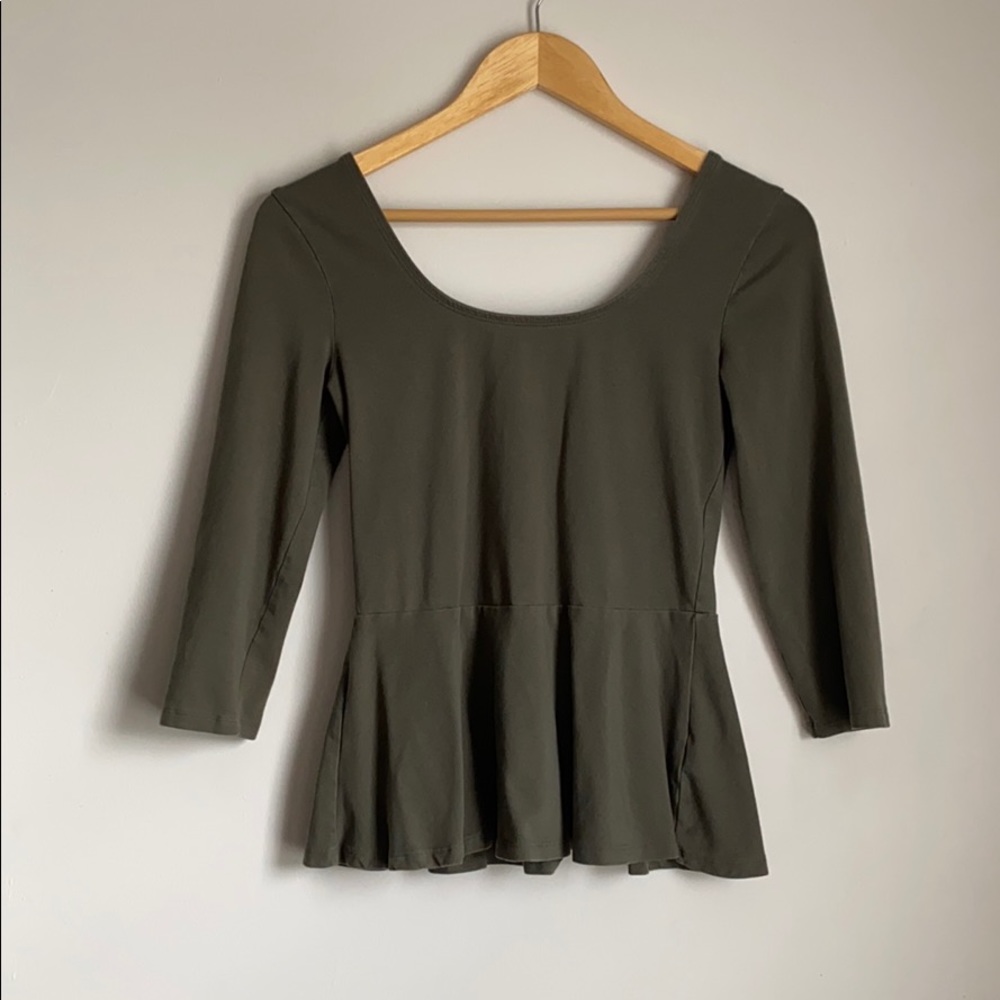 Olive Green 3/4 Sleeve Peplum Top